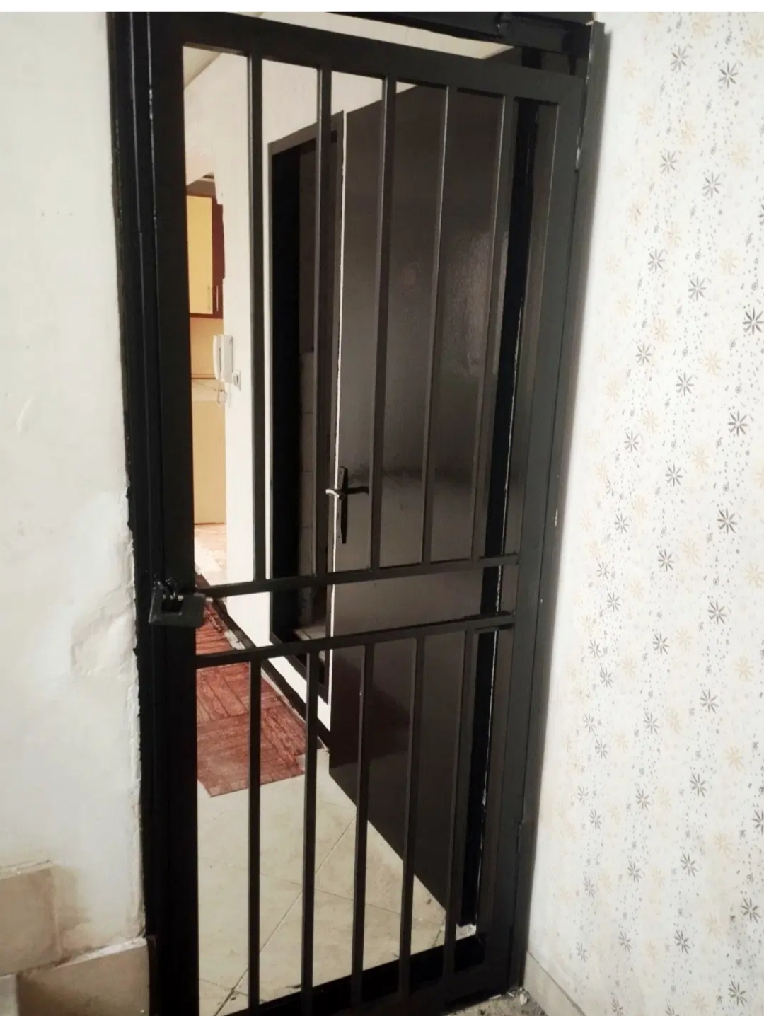 اگهی(572)شیک کرج مارلیک،سراسیاب(مسکن داتیس۱)