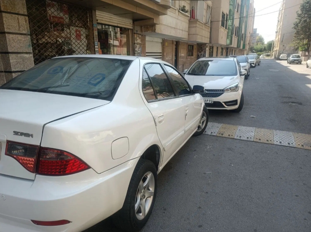 سمند سورن لازرورقی