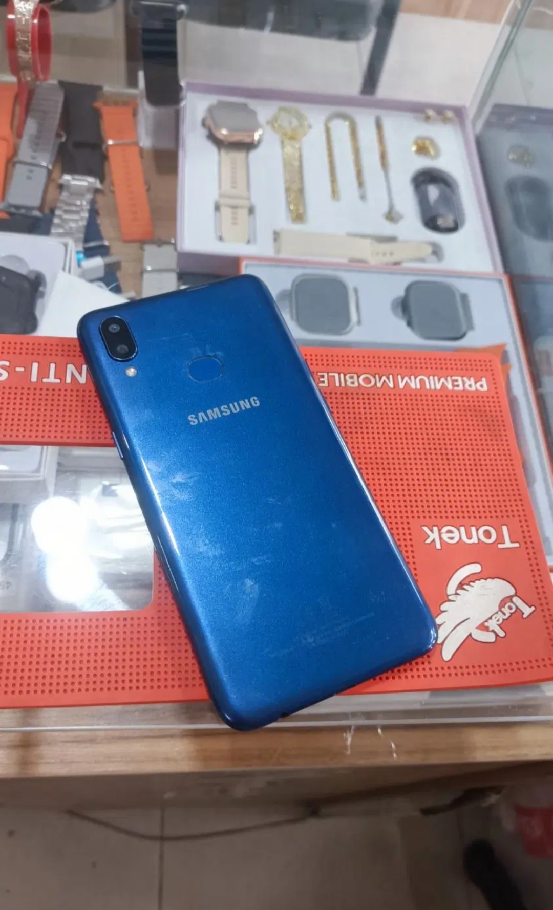 سامسونگ a10s 32gig ram2