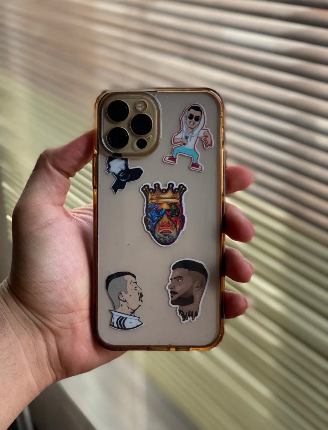 ایفون ۱۲