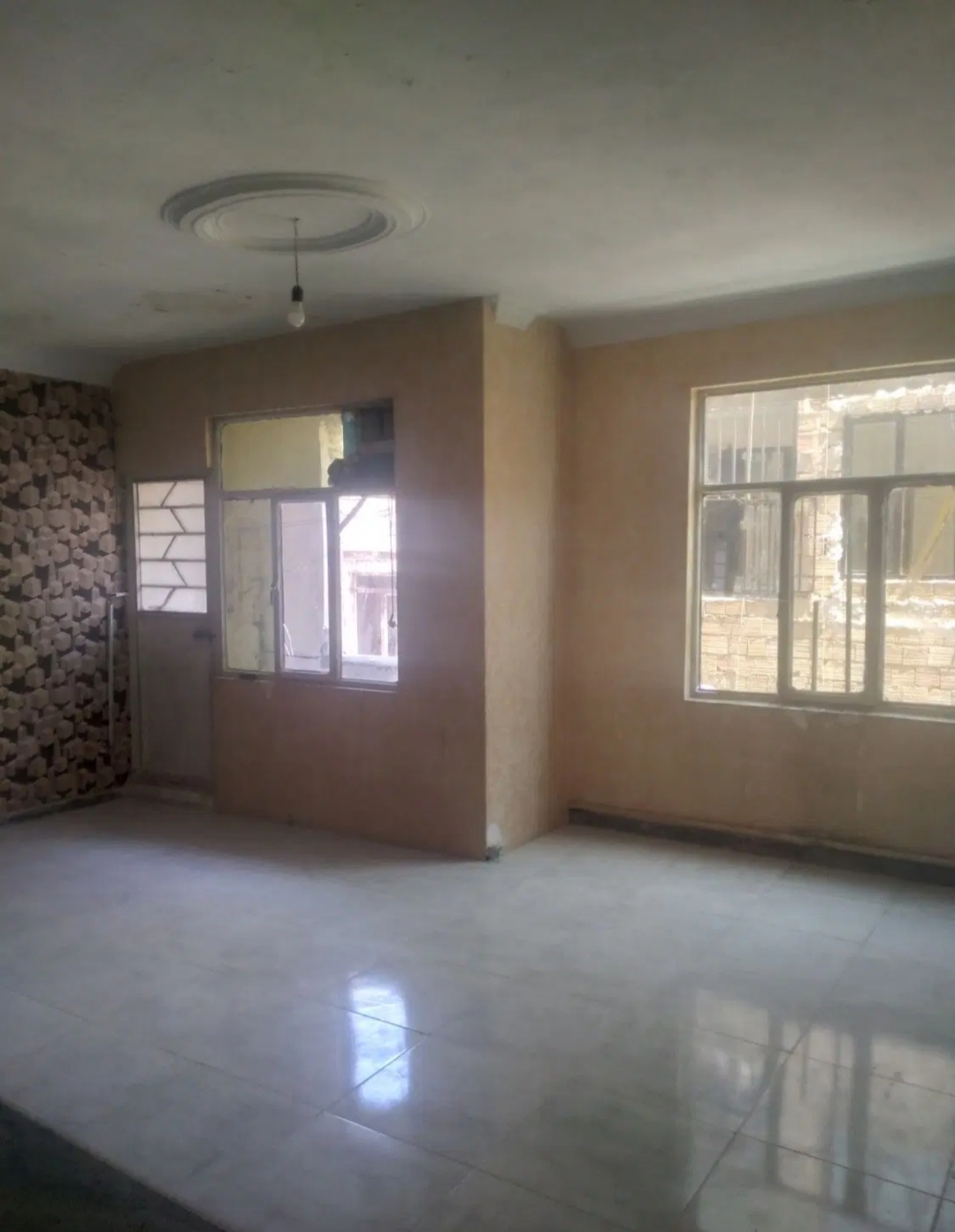 کد (۱۳۲)۶۰ متری سرآسیاب ملاردکرج (املاک داتیس۱))