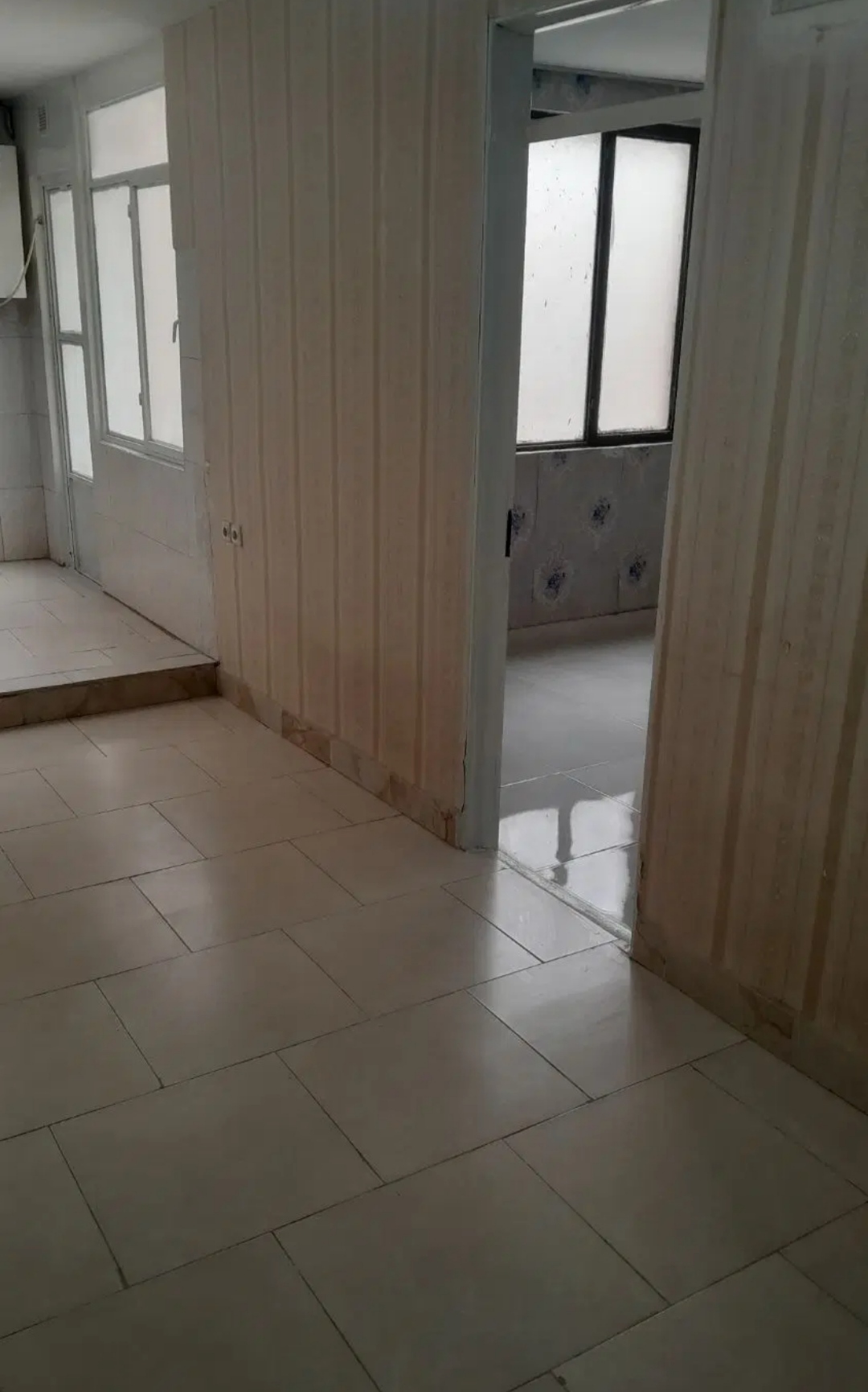۶۰متری/آپارتمان/دو خوابه/دکتر حسابی