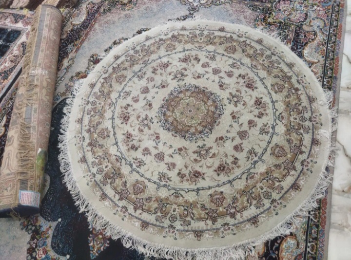 گلیم فرش شسته شده چندتا